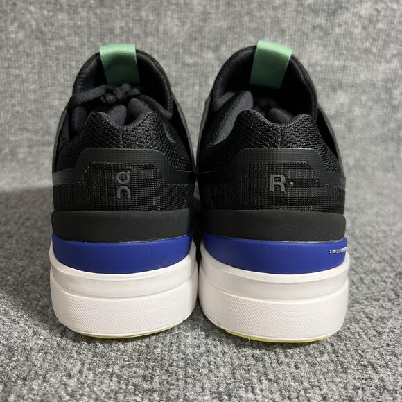 On Running The Roger Spin Shoes Womens Size 10 Black White CloudTec Sneakers - Picture 4 of 9